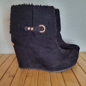 Juicy Couture Women Fold Over Nori Black Platform Wedge Boots Size 9